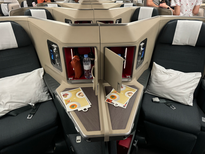 My Strategy for Booking Cathay Pacific Business Class Using Points