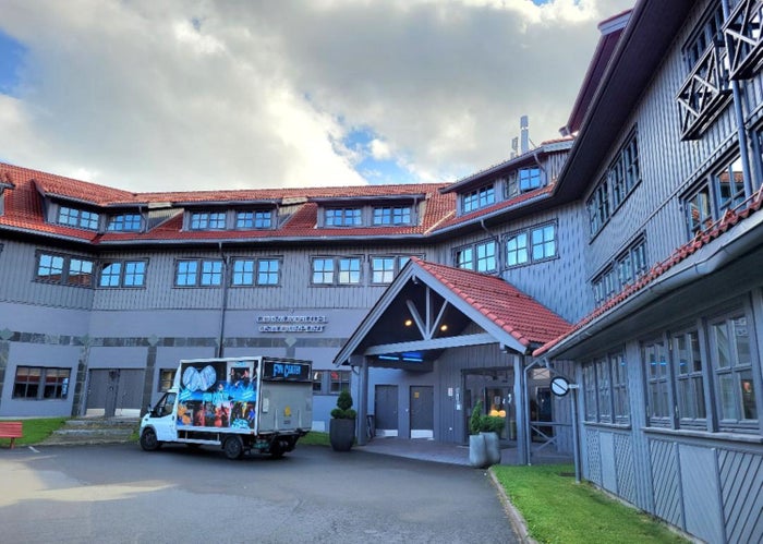 No-Annual-Fee Choice Privileges Card Has Elevated Welcome Offer [60K Points!]