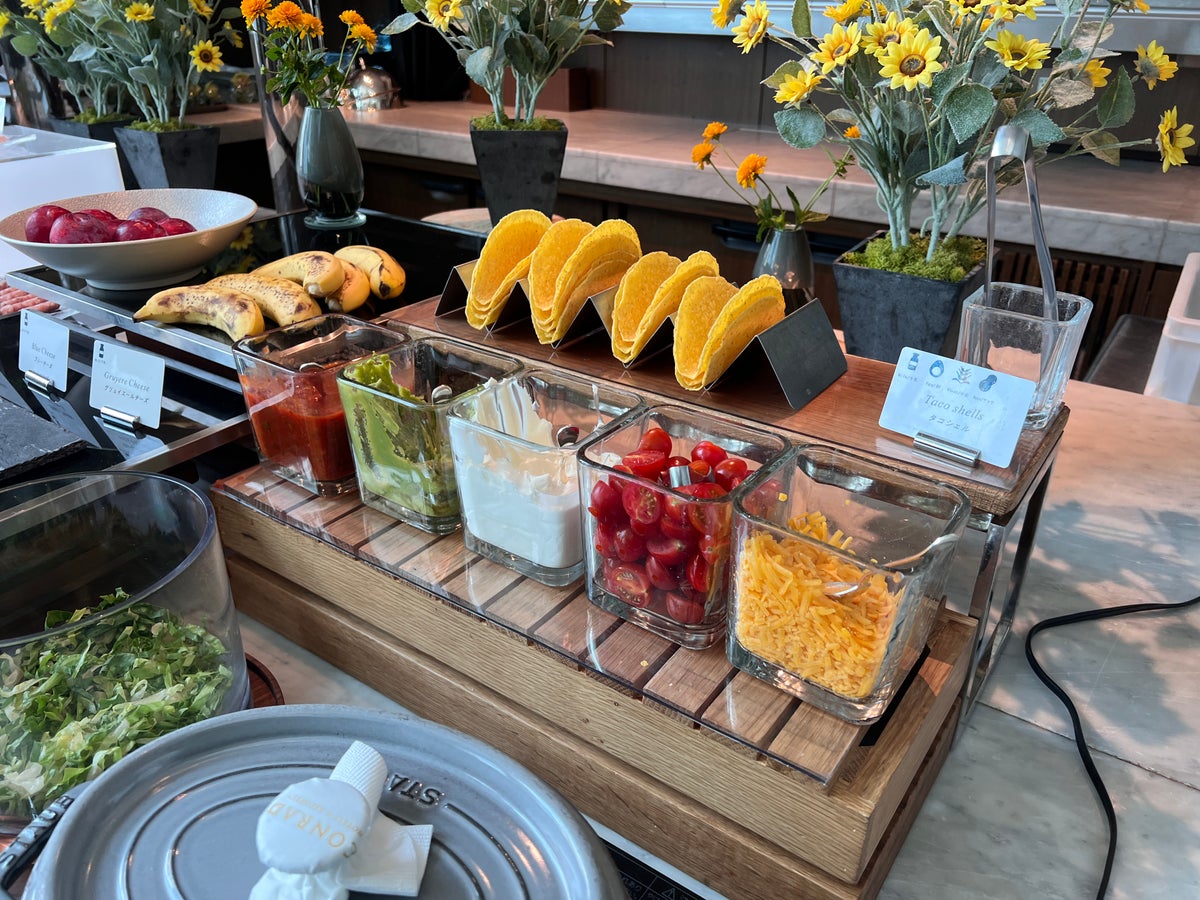 Conrad Tokyo breakfast taco station