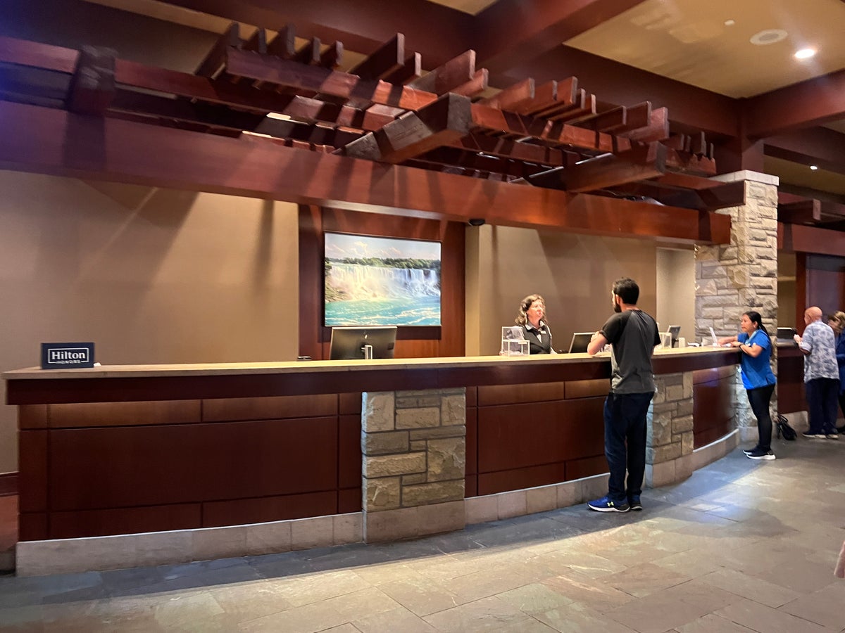 DoubleTree Fallsview Resort Spa by Hilton Niagara Falls check in desk