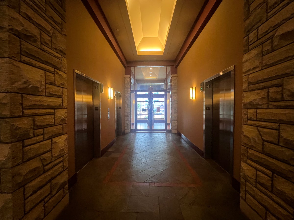 DoubleTree Fallsview Resort Spa by Hilton Niagara Falls hotel elevators