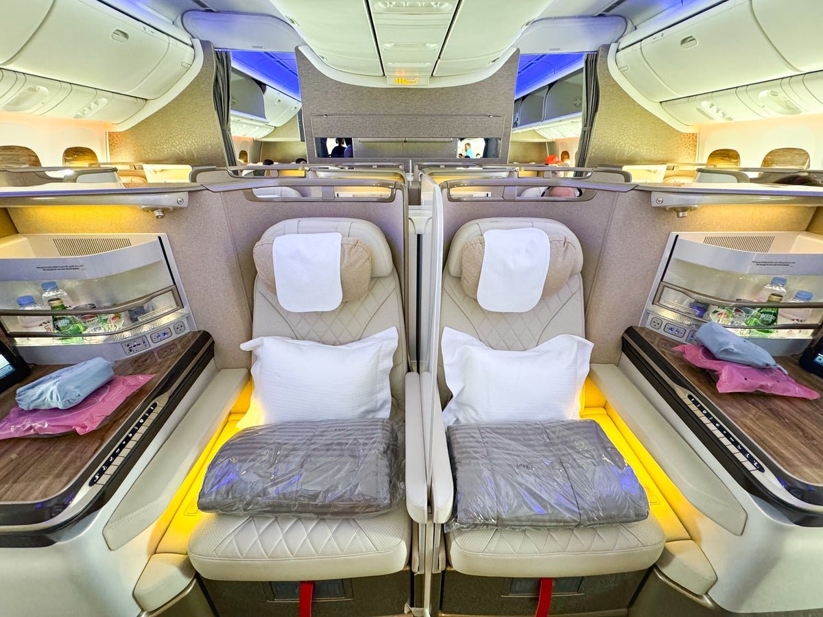 First Look: Emirates Unveils First 777-300 With New Business Class and Premium Economy