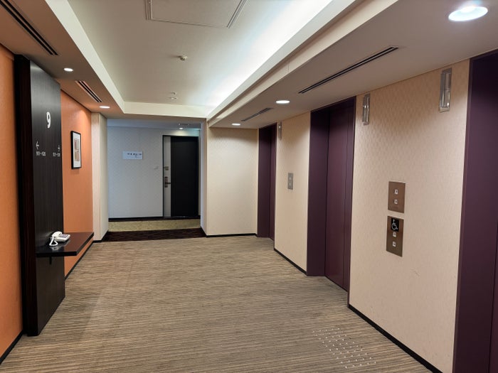 Holiday Inn Osaka Namba elevator Holiday Inn Osaka Namba elevator