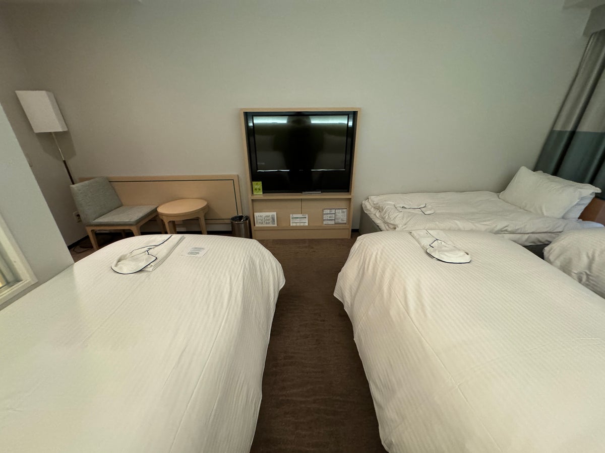 Holiday Inn Osaka Namba room TV from beds