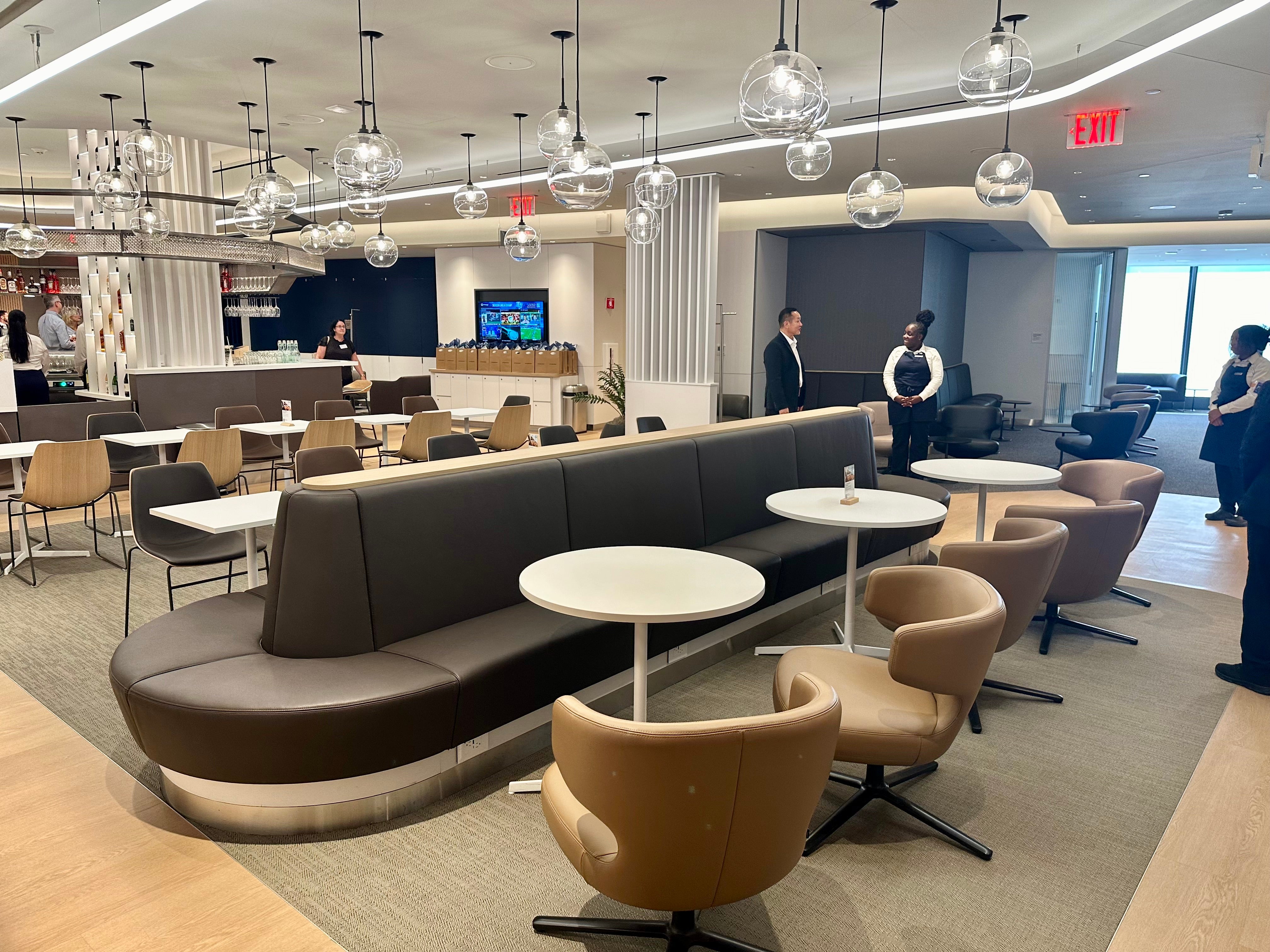 First look at the redesigned Lufthansa Lounge at Newark Airport