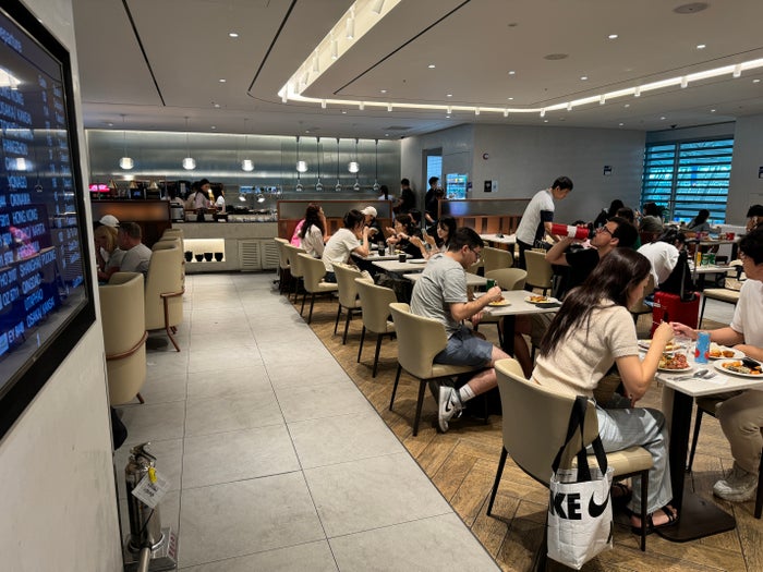 Matina Lounge ICN from entry Matina Lounge ICN from entry