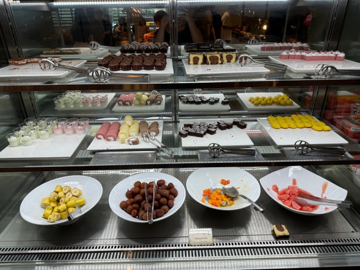Matina Lounge ICN fruits desserts Matina Lounge ICN fruits desserts