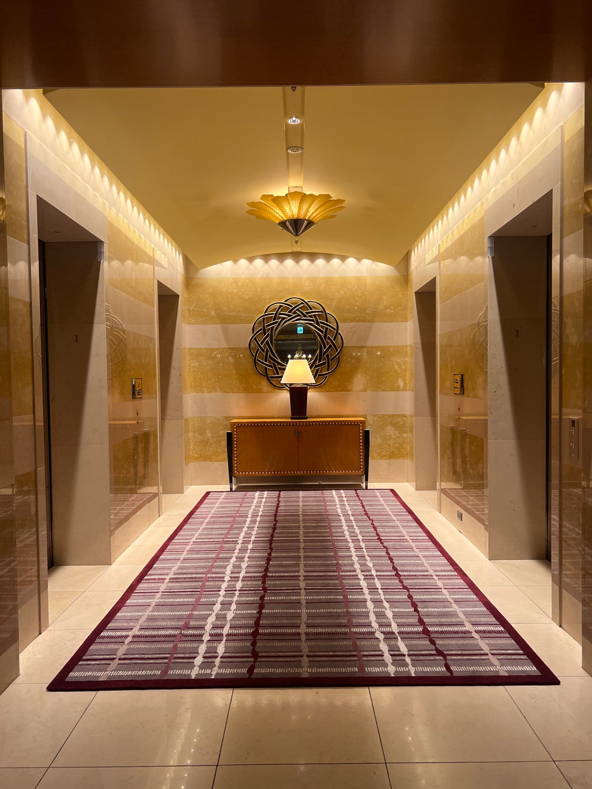 Ritz Carlton Tokyo elevators to lobby