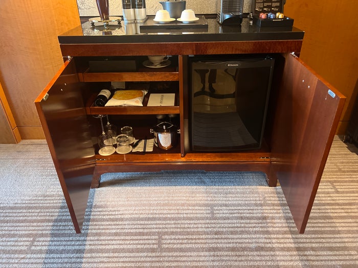 Ritz Carlton Tokyo room minibar Ritz Carlton Tokyo room minibar