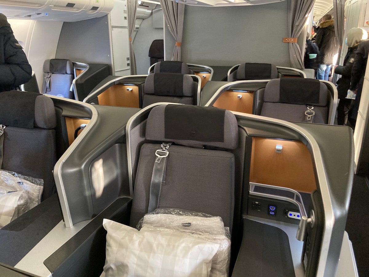 SAS A330 business class seats