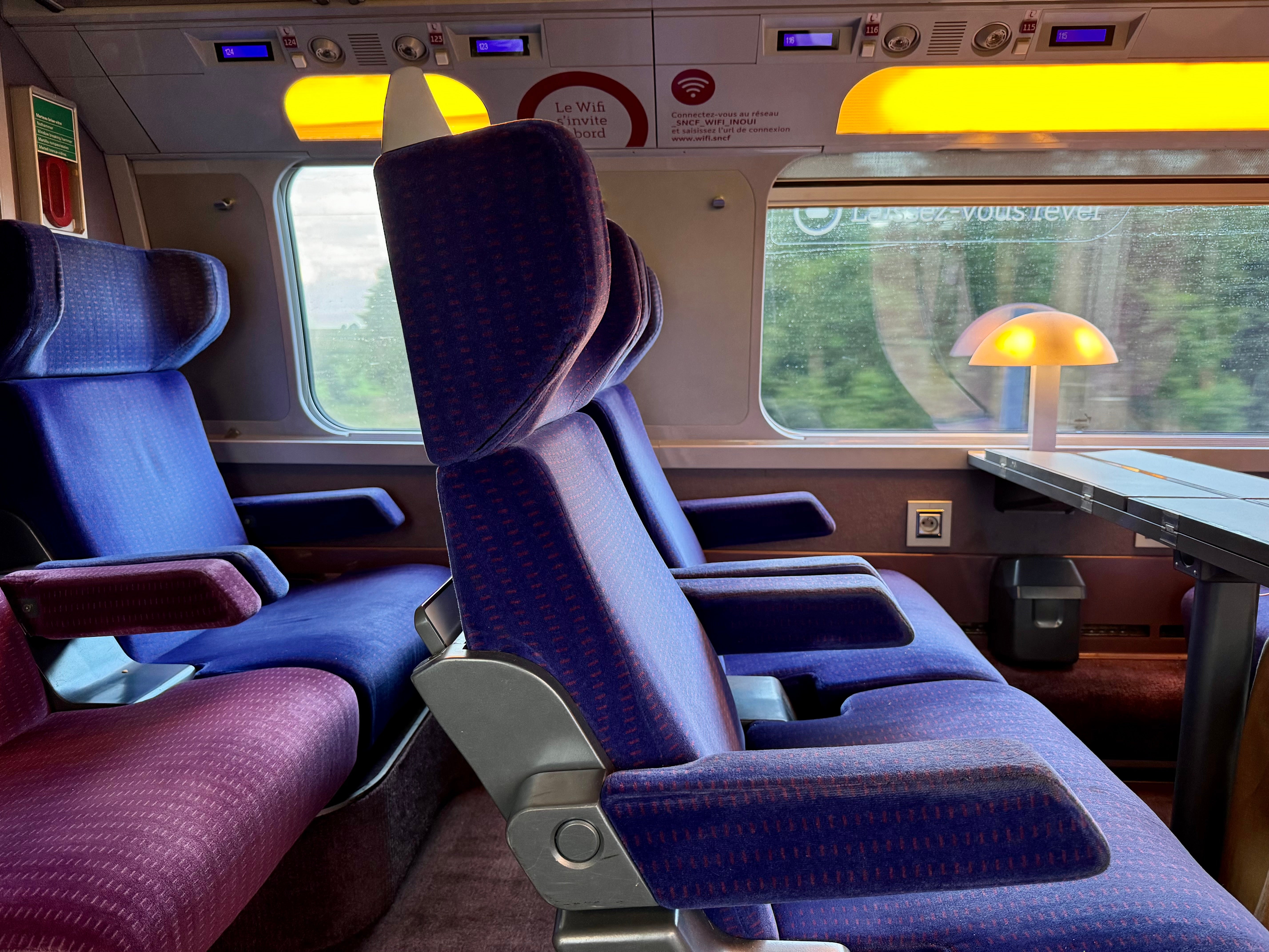 Seats on an old TGV