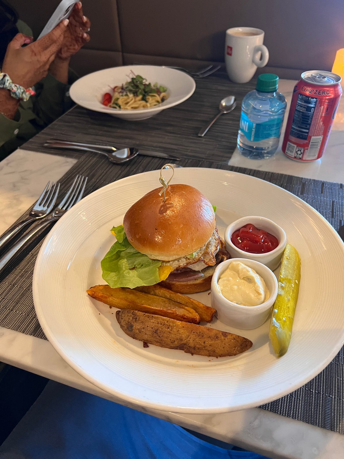 United Polaris Lounge restaurant meal