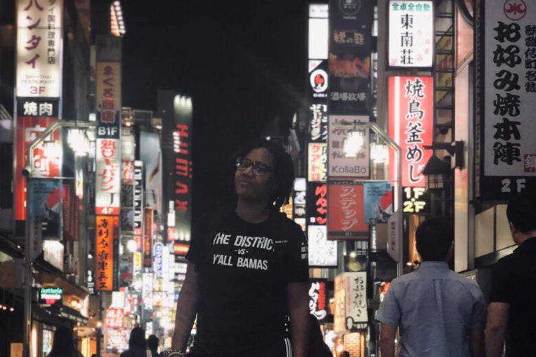 Victoria in Tokyo 1536x2048