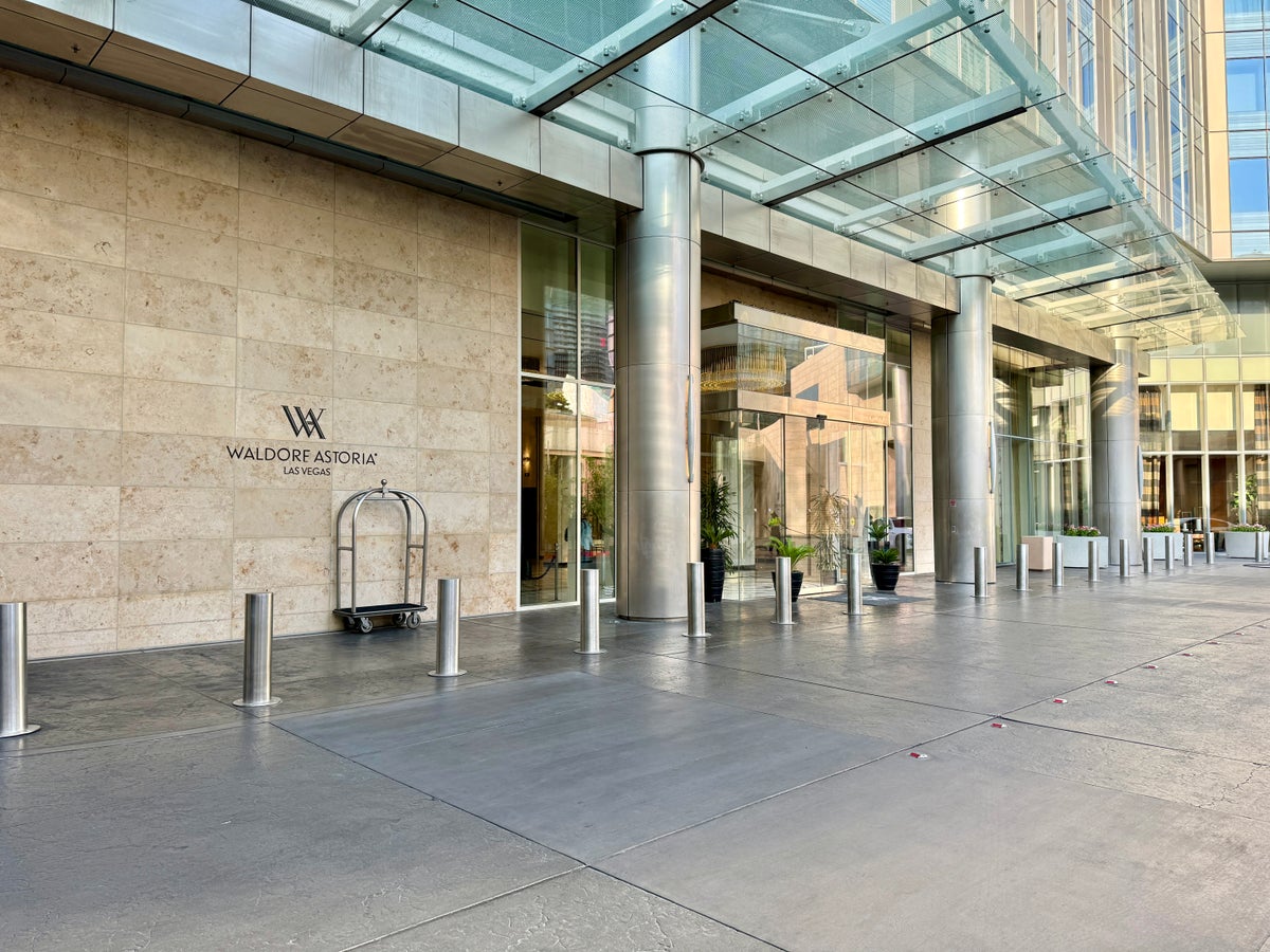 Waldorf Astoria Las Vegas Front Door