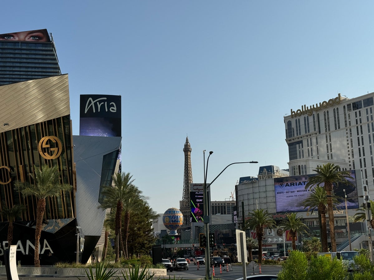 Waldorf Astoria Las Vegas Strip View From Street