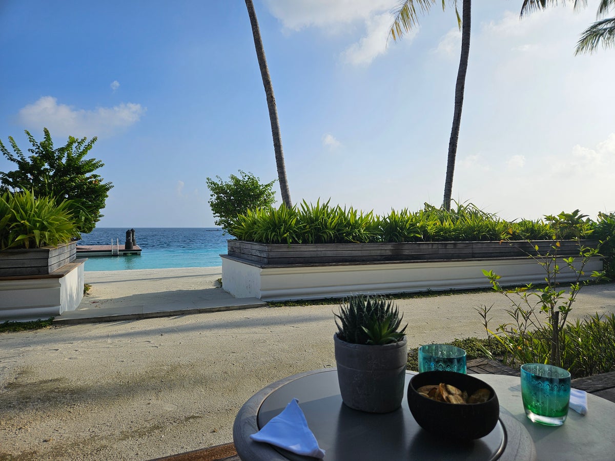 Waldorf Astoria Maldives Peacock Alley