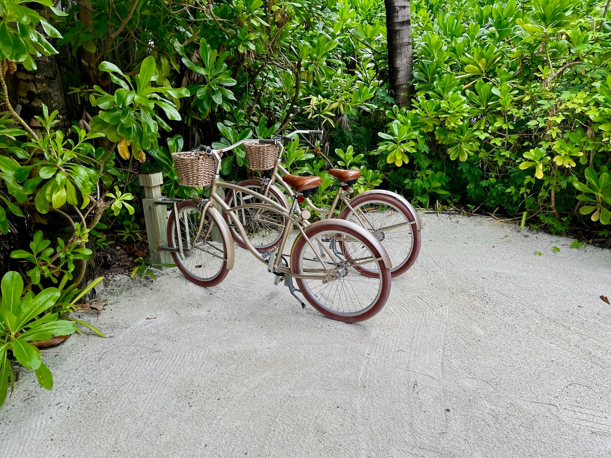 Waldorf Astoria Maldives bicycles