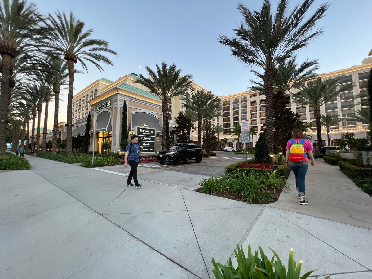 4 Things I Love About The Westin Anaheim Resort Near Disneyland