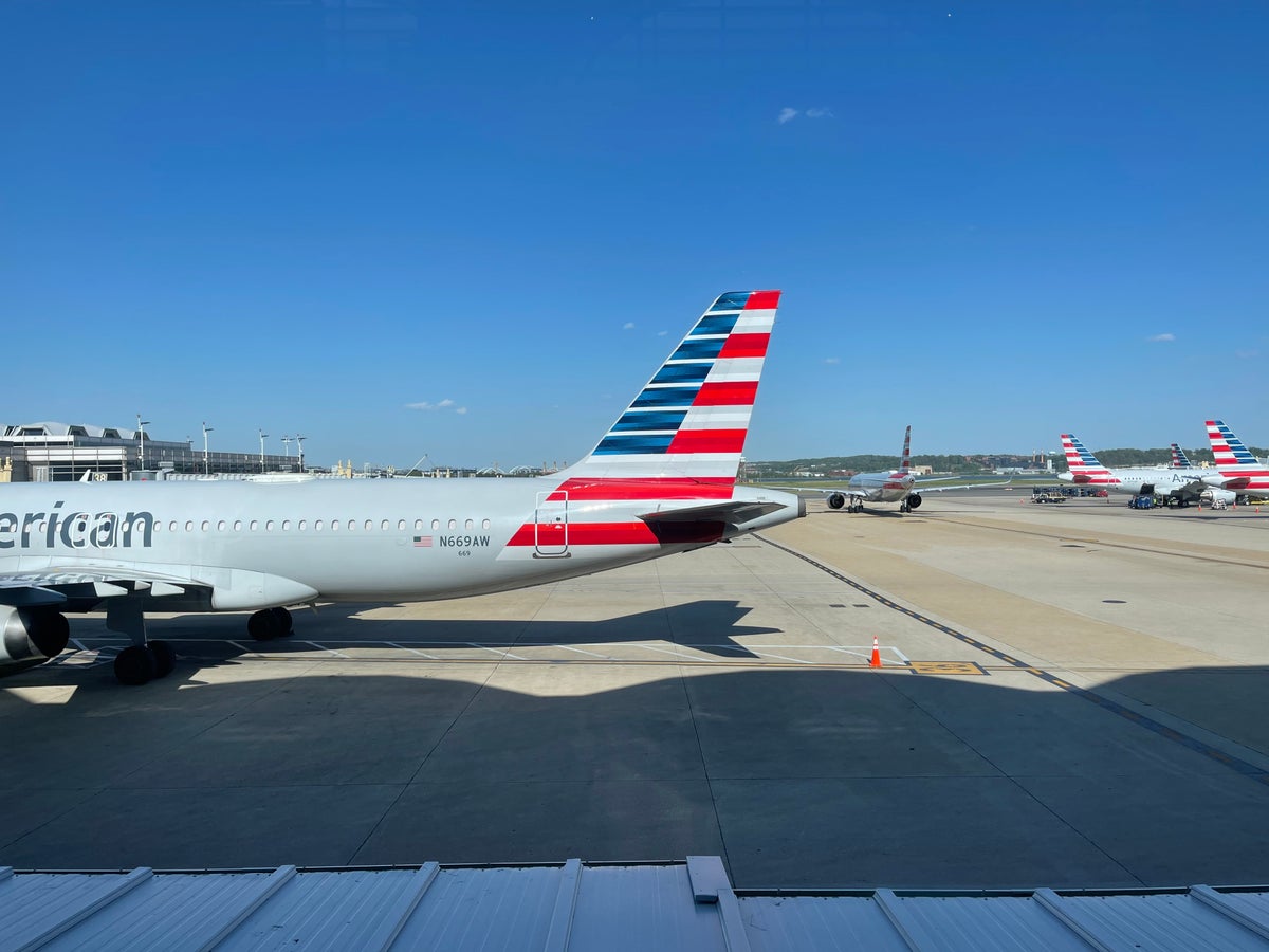 AA Plane at DCA