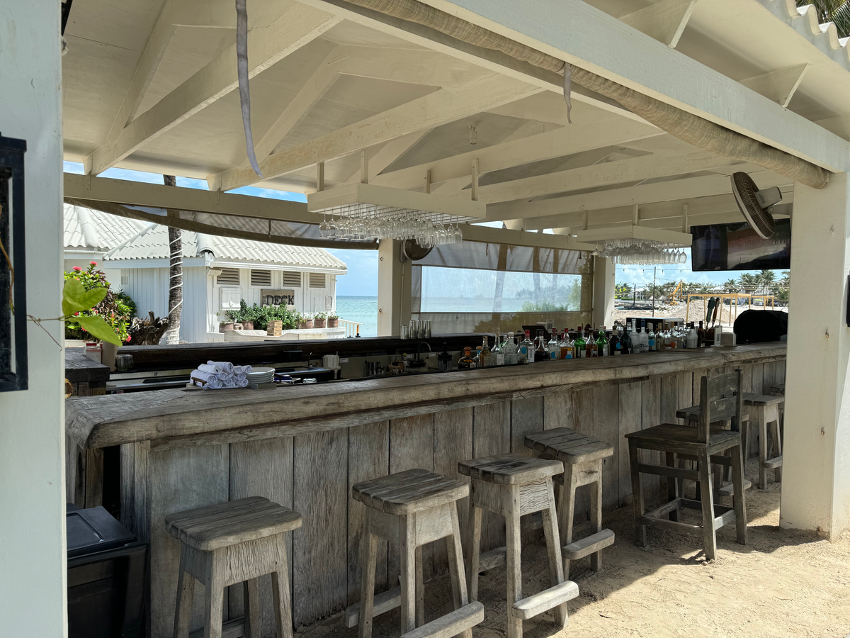 Alaia Belize Autograph Collection Beach Bar