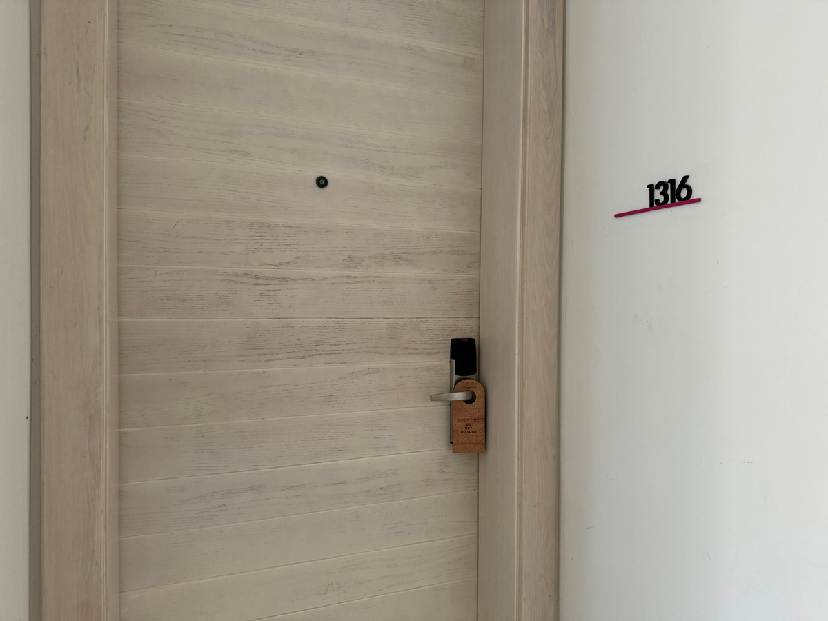Alaia Belize Autograph Collection Resort View Vista Suite bedroom door