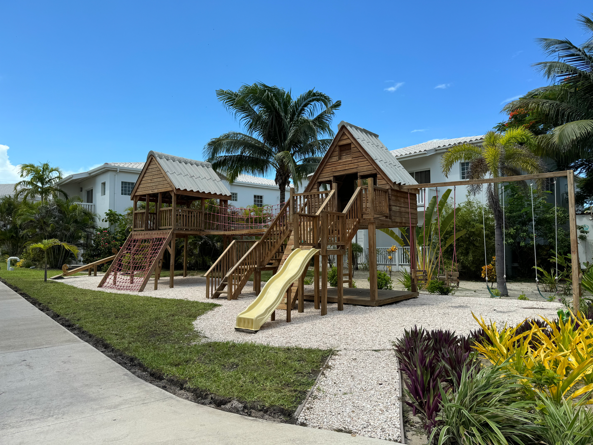 Alaia Belize Autograph Collection playground