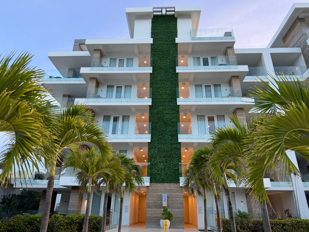 Alaia Belize Autograph Collection resort view building 