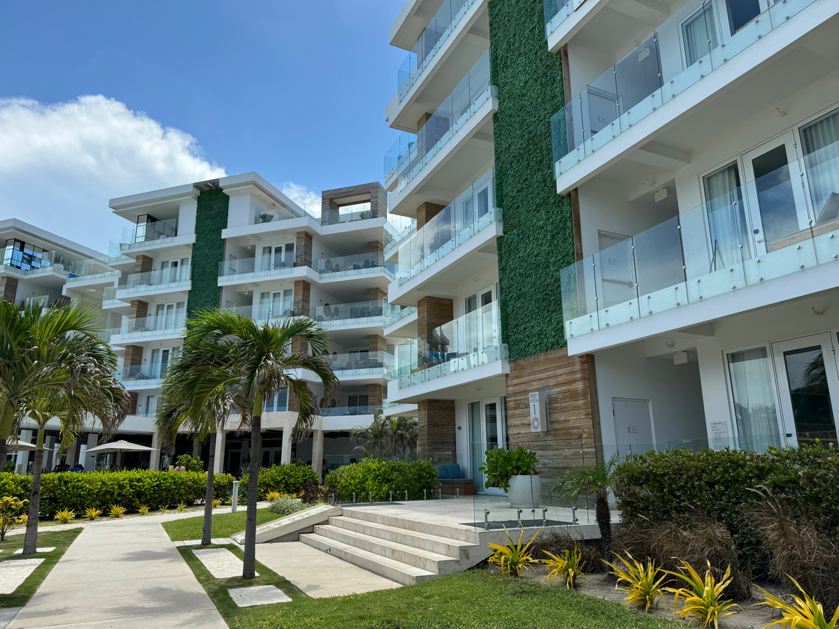 Alaia Belize Autograph Collection resort view buildings