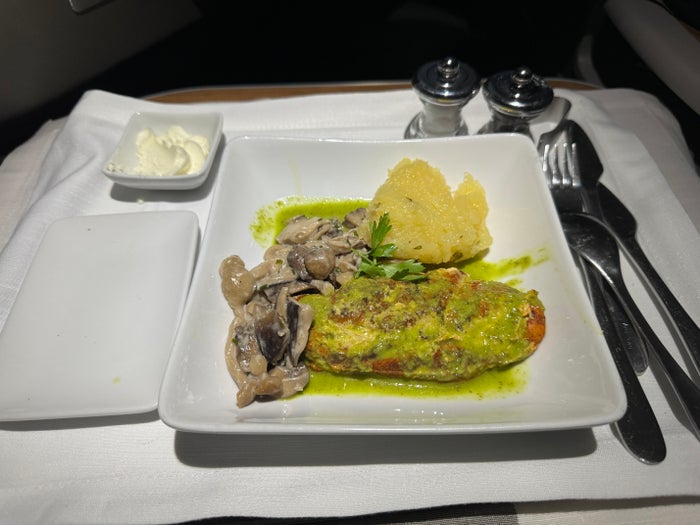 American Airlines first class entree American Airlines first class entree
