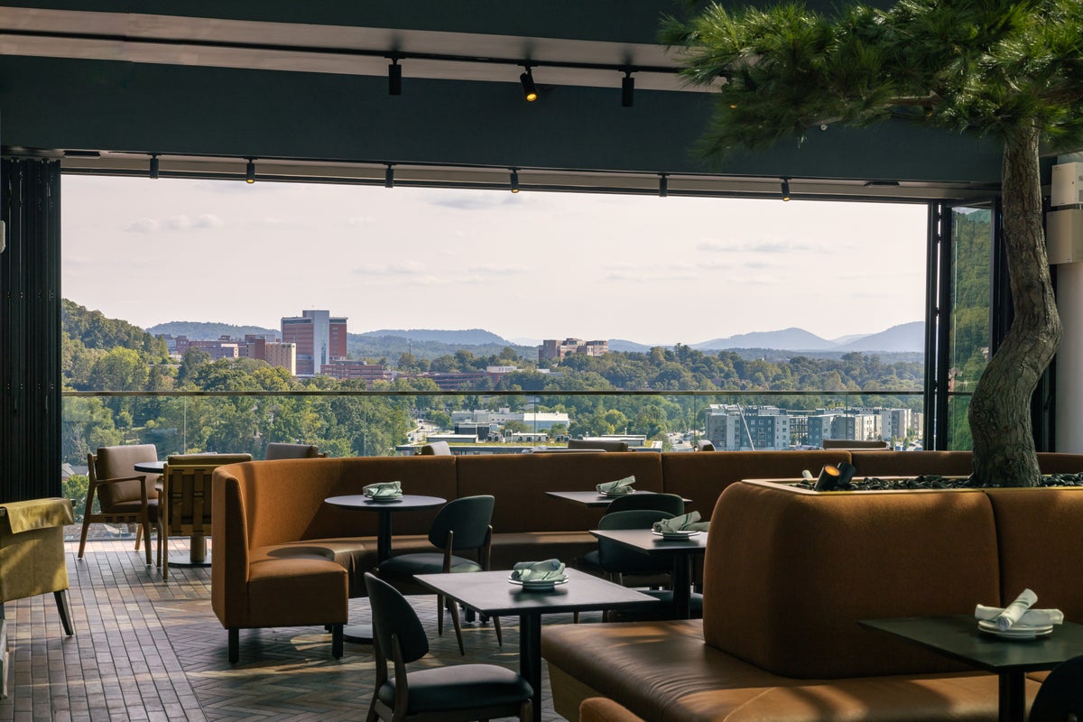 Moxy Opens First North Carolina Hotel in Asheville [And How To Book]