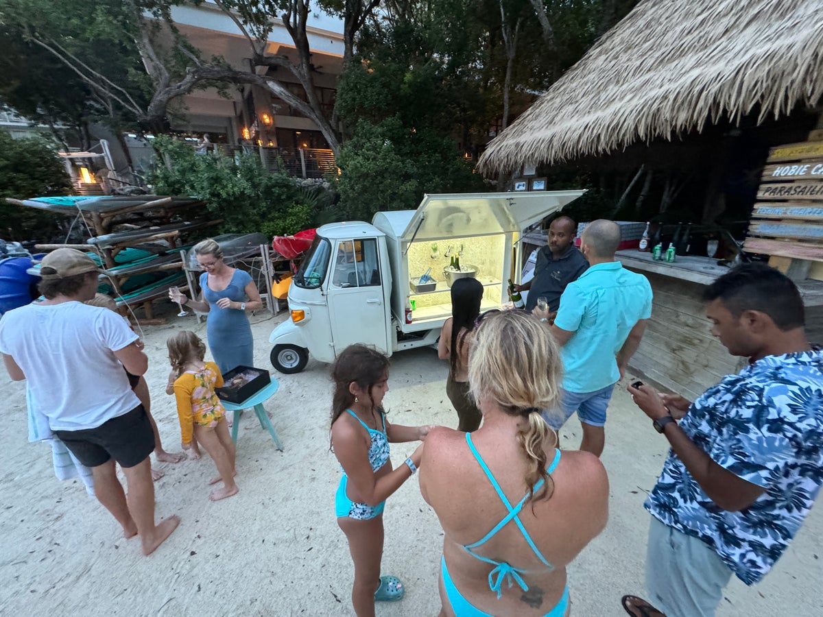 Bakers Cay Sunset Toast Truck