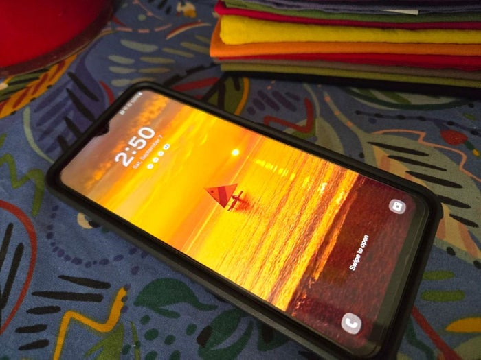Cell phone with Sailboat Image Cell phone with Sailboat Image