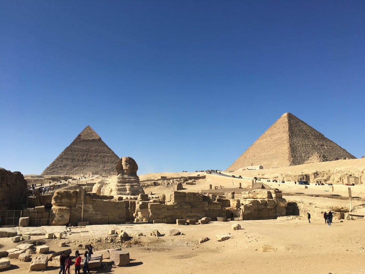 Crowds at pyramids in Giza