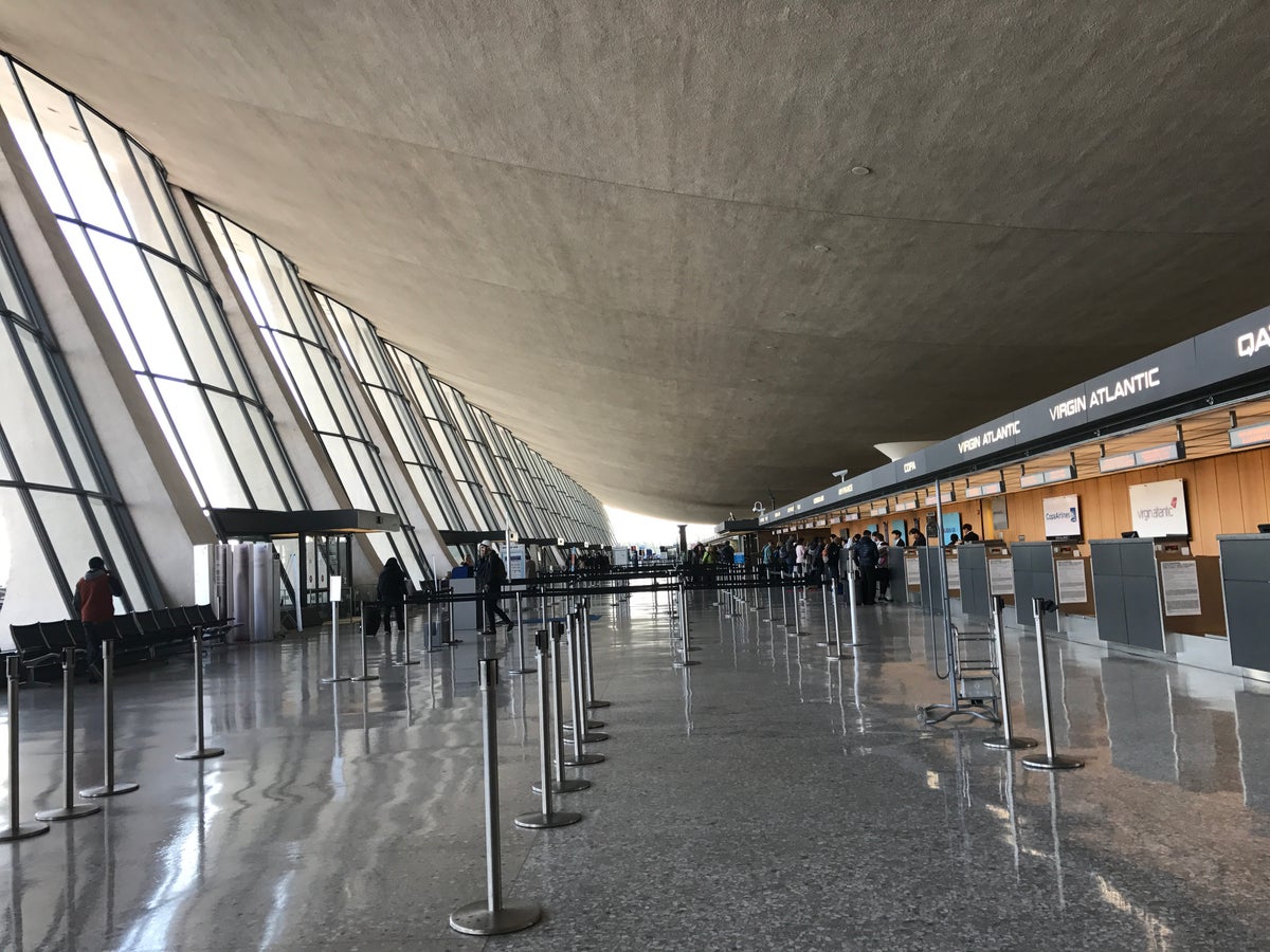 Dulles Ticketing