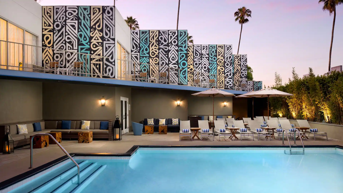 Hyatt Centric Delfina Santa Monica pool