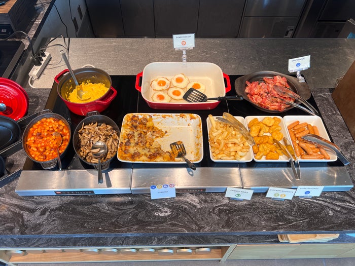 Hyatt House Tokyo Shibuya breakfast hot food Hyatt House Tokyo Shibuya breakfast hot food