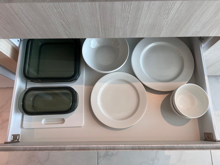 Hyatt House Tokyo Shibuya guest room cooking glassware Hyatt House Tokyo Shibuya guest room cooking glassware