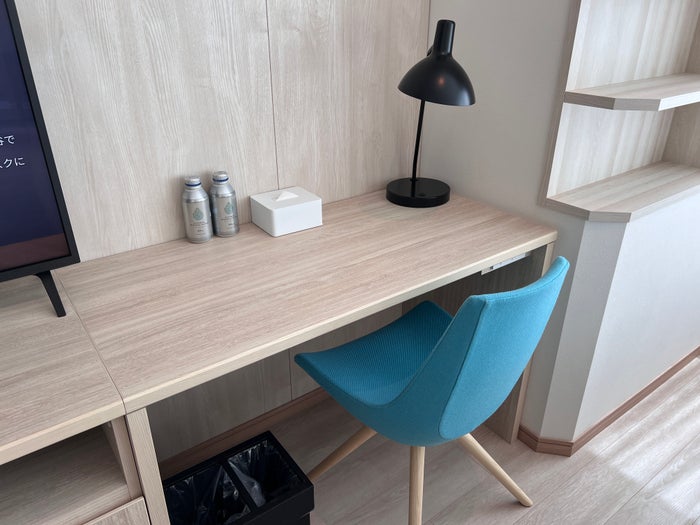 Hyatt House Tokyo Shibuya work desk and chair Hyatt House Tokyo Shibuya work desk and chair