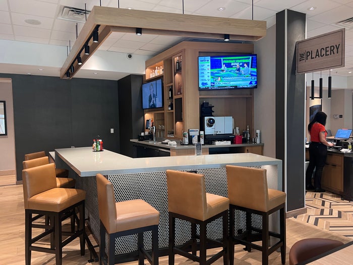 Hyatt Place Orlando Airport Placery restaurant and bar Hyatt Place Orlando Airport Placery restaurant and bar