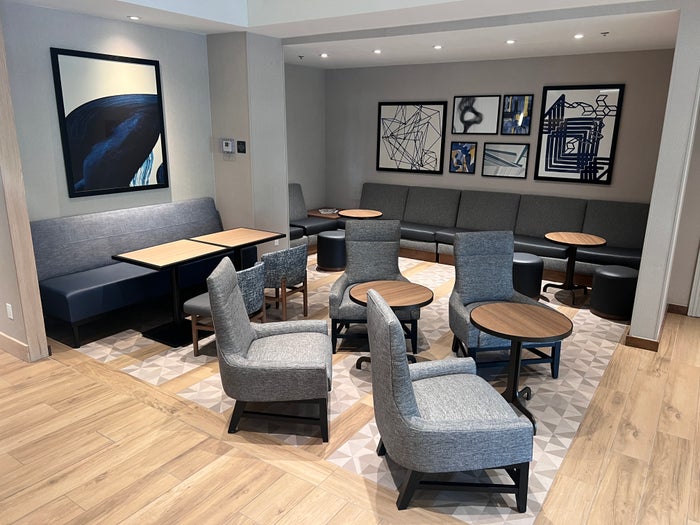 Hyatt Place Orlando Airport lobby seating Hyatt Place Orlando Airport lobby seating