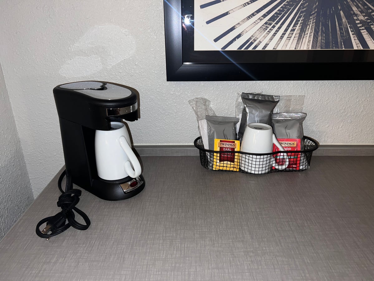 Hyatt Place Orlando Airport room cofee station