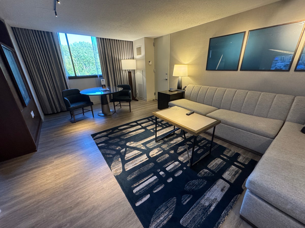 Hyatt Regency OHare Suite Living Room Hyatt Regency OHare Suite Living Room