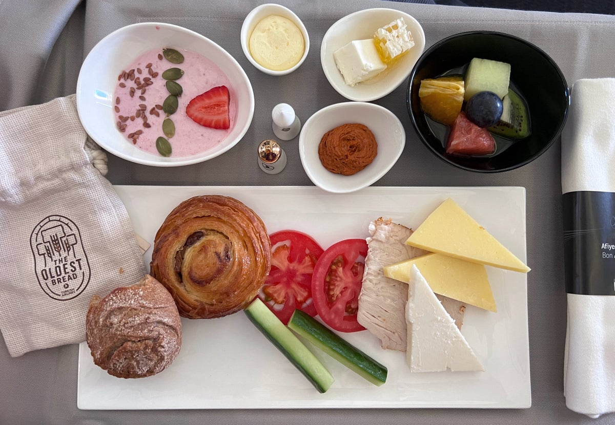 Turkish Airlines’ New Business Class Menu Item Celebrates Turkish History