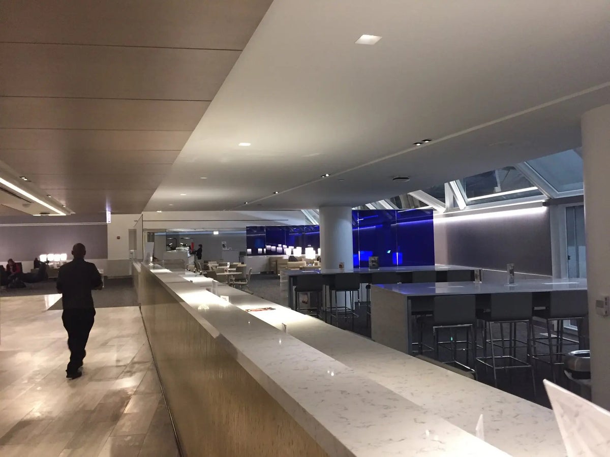 ORD United Club LoungeBuddy