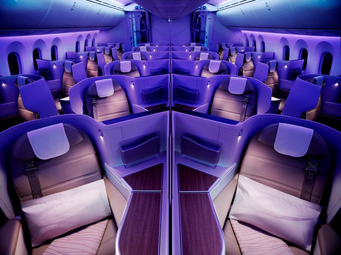 [Mistake Fare] Wide-Open Business Class Availability to Abu Dhabi for 20K Miles