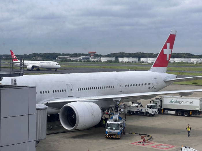 [Expired] [Award Alert] Fly Business Class to Switzerland From 60K Points