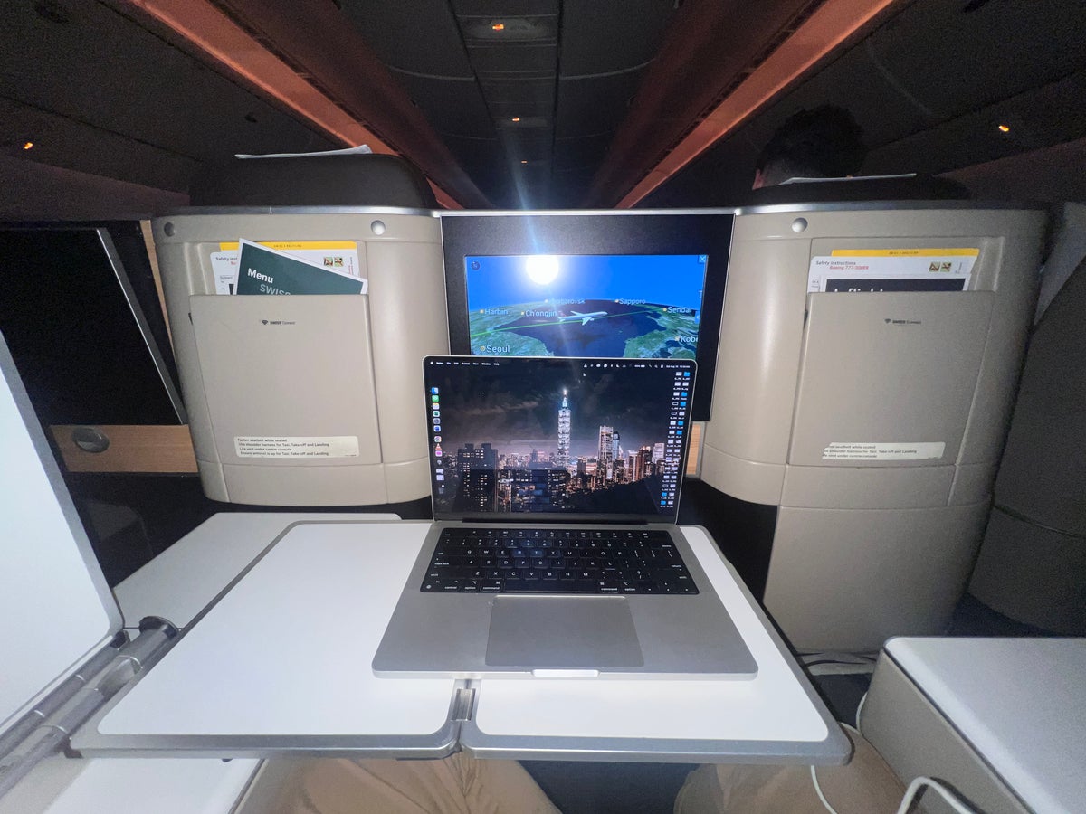 Swiss 777 business class inflight entertainment