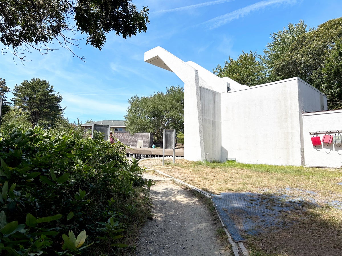 cape cod salt pond visitor center auditorium