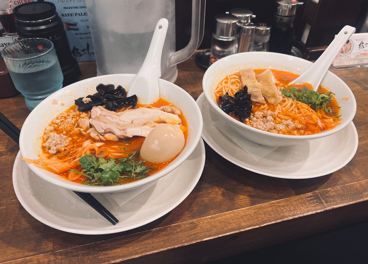 more ramen bowls