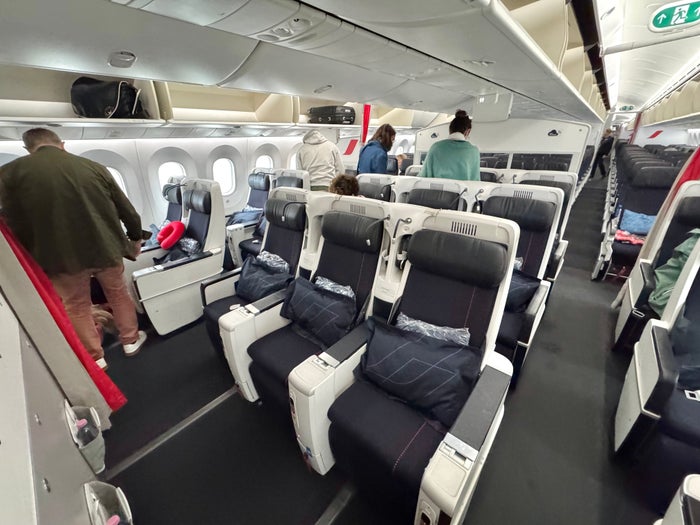 Air France Boeing 789 premium economy cabin